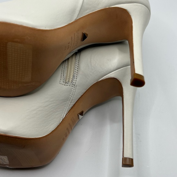 Schutz white ankle booties size 7.5 - Picture 8 of 10